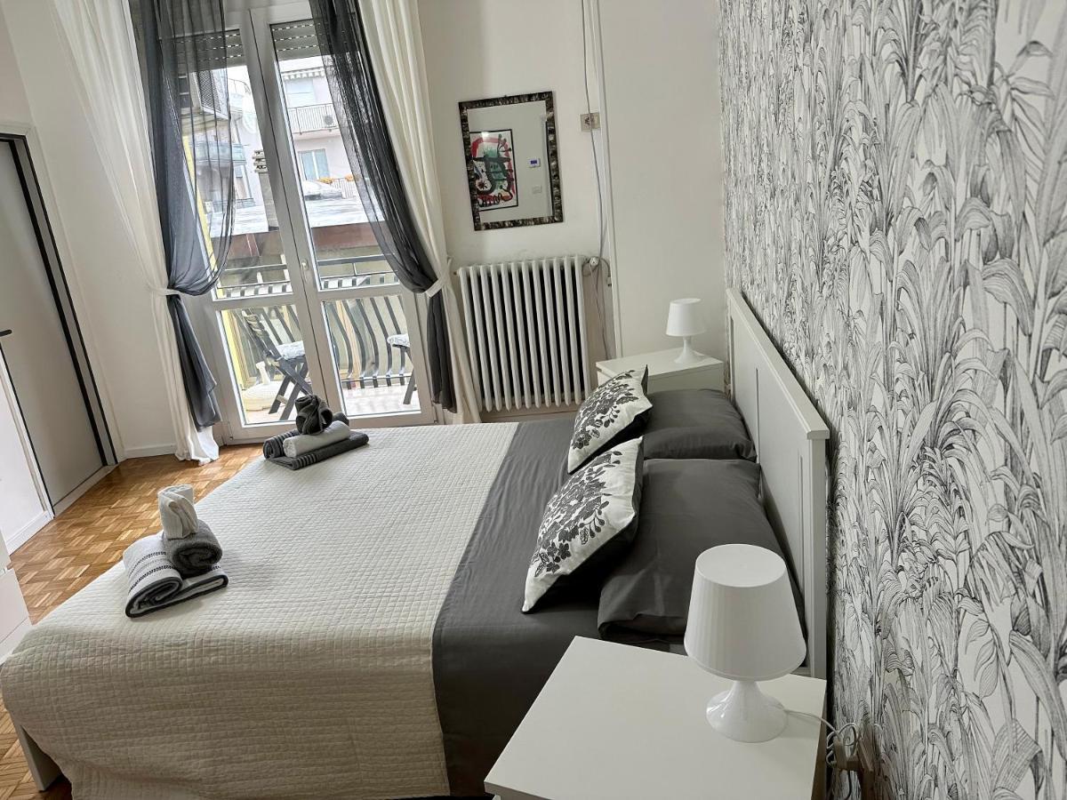 Appartamento Al Mare Rimini Exteriör bild